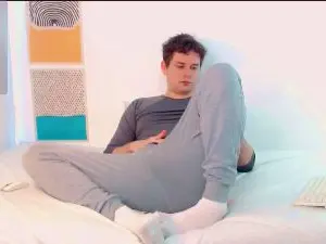 Cam4 Free Live Porn of Elio_520