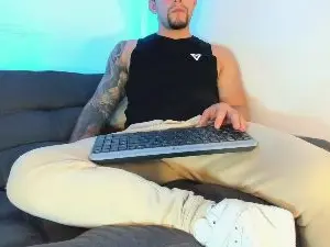 Cam4 Adult Webcams of Andrew_wallker