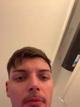 Cam4 Private Sex Chat of ThomasRM98