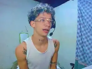 Cam4 Best live sex cam show of Mateodeamjo_7