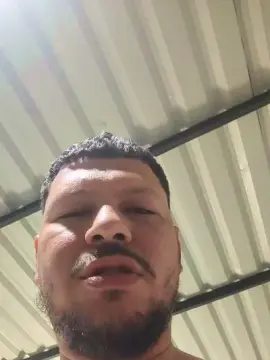 Cam4 Watch Live Sex Cams of PELAHKWEEDMAN
