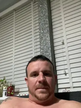Cam4 Live Sex of CuriousCrock
