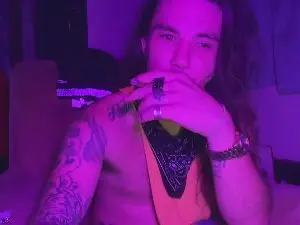 Cam4 Best Webcam of WellHello69