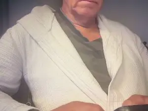Cam4 Sex Chat of Bernie2620