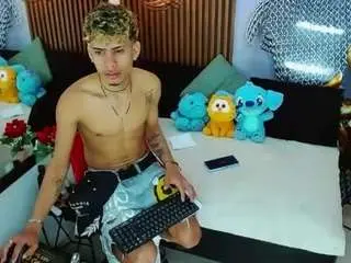 Camsoda Watch Live Sex Cams of skinny-cute-alyer