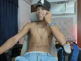 Camsoda Nude Webcam of juan-mhata