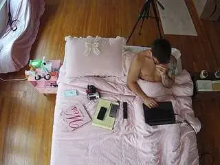 Camsoda Free Porn Cam of voyeurcam-celticiron-01