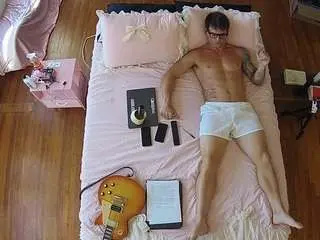 Camsoda Best Webcam of voyeurcam-celticiron-01