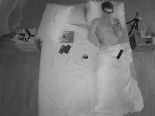 Camsoda Sex Cam of voyeurcam-celticiron-01