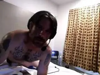 Camsoda Nude Webcam of str8curiousstudforall