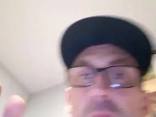 Camsoda Sex Cam of cumzzz2012