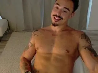 Camsoda Free Porn Cam of masterlukas