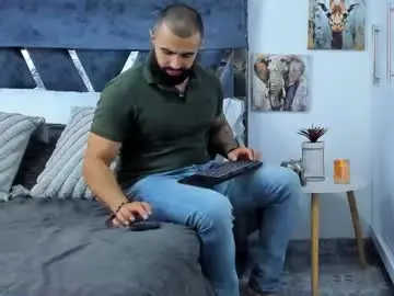 Chaturbate Live Sex Cam of zack_froone