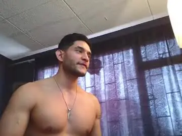Chaturbate Live Sex Cam of richard_milleer