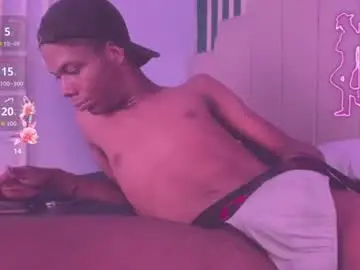 Chaturbate Sex Cam of andy_true