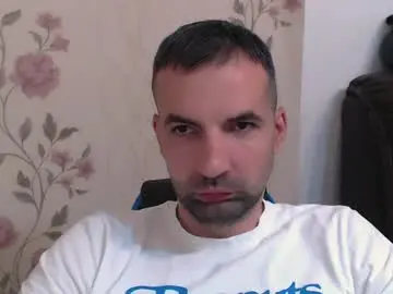 Chaturbate Free Live Porn of gianni_lion
