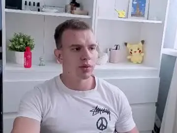 Chaturbate Adult Webcam of max_kun