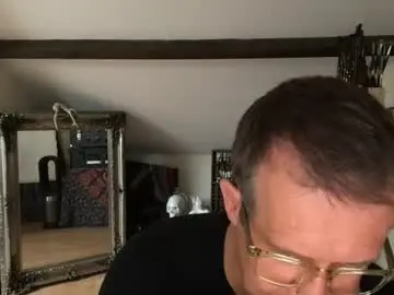 Chaturbate Free Live Porn of artisterotic