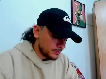 Chaturbate Watch Live Sex Cams of favid95
