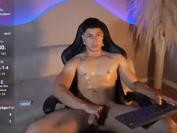 Chaturbate Adult Webcams of noah_clarkk