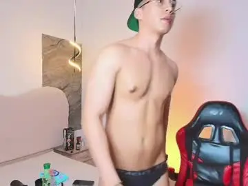 Chaturbate Nude Webcam of tony_foxx1