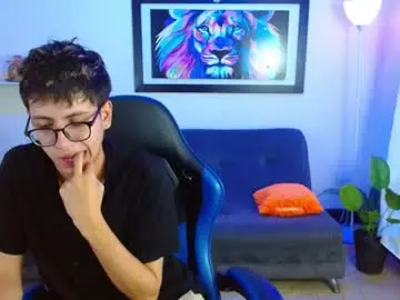 Chaturbate Free Live Porn of alexcum_18