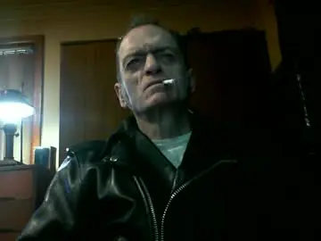 Chaturbate Live Sex Cam of leathergreaser
