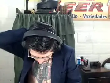 Chaturbate Sex Cam of miguel__98