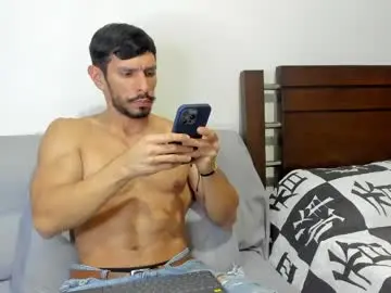 Chaturbate Free Porn Cam of kevin_malone22