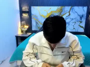 Chaturbate Private Sex Chat of adrianfranko