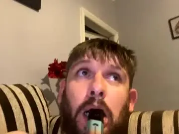 Chaturbate Free Live Porn of skuzzy25