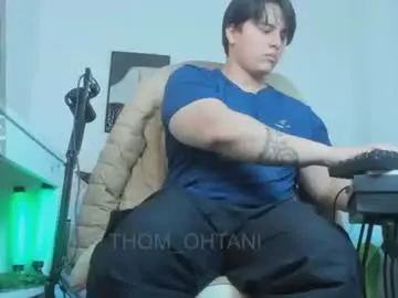 Chaturbate Live Sex Cam of thom_ohtani