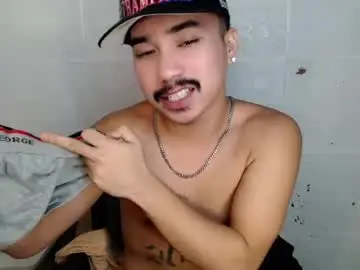 Chaturbate Nude Webcam of dave_cummers