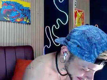 Chaturbate Sex Cam of murdockh
