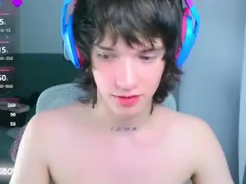Chaturbate Live Sex Cam of leonkissboy