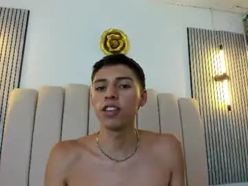 Chaturbate Free Porn Cam of kenny_hank