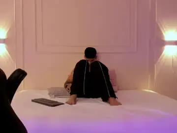 Chaturbate Live Sex Cam of andres_stud