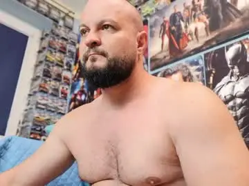 Chaturbate Sex Chat of muscular_bear