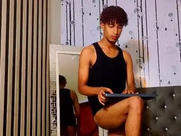 Chaturbate Adult Webcam of alex_bloom_