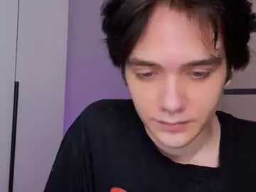 Chaturbate Nude Webcam of zombde32