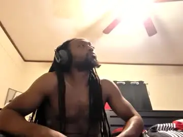 Chaturbate Watch Live Sex Cams of glomightyj