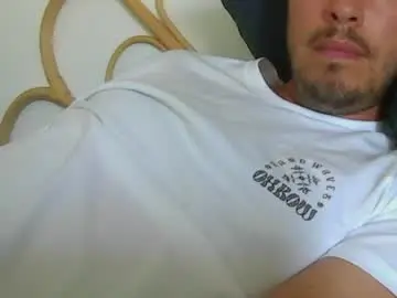 Chaturbate Live Sex Cam of milowww1601