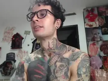 Chaturbate Live Sex of sebasbigdick_