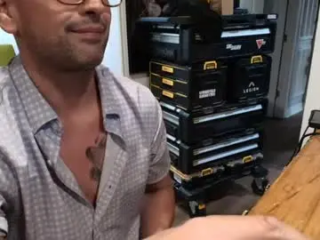Chaturbate Watch Live Sex Cams of eguevara555500