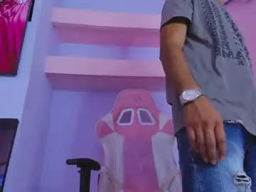 Chaturbate Best live sex cam show of marcusgrayy
