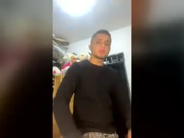Chaturbate Live Sex of rafael_bigdick_l