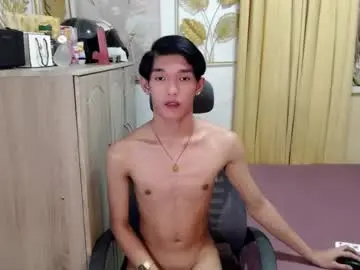 Chaturbate Live Porn of urasian_john20