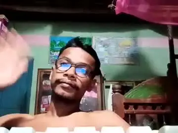 Chaturbate Live Sex Cam of webalex_hot_x2
