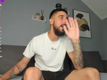 Chaturbate Private Sex Chat of zeyn_edwards