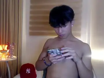 Chaturbate Free Live Porn of etherealboytoy4hire